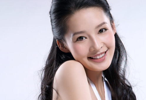 雙眼皮膠水怎么洗？雙眼皮膠水的危害