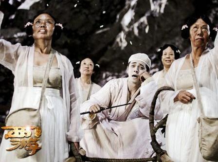 《西游降魔篇》破12億票房,西游降魔篇之真的空虛意外捧紅四位大媽商演已經到6位數