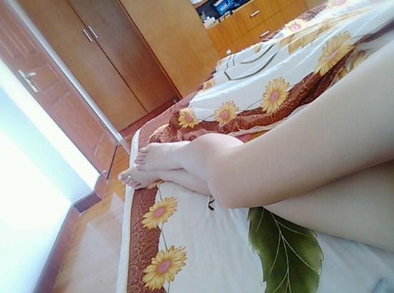 科普!有些大腿之間縫隙超大的女人完全是天生,與做那事OOXX無關(圖)