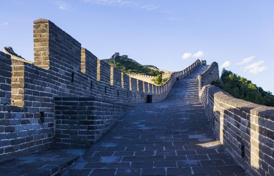 萬里長城有多長？中國萬里長城的簡介-關(guān)于萬里長城的資料