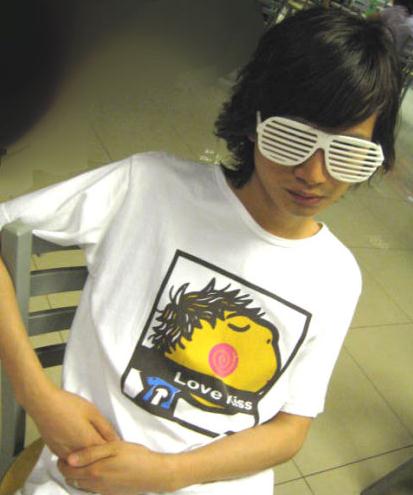 張一一發布11大光棍高校排行榜，長江商學院落選遭質疑，光棍節是幾月幾日