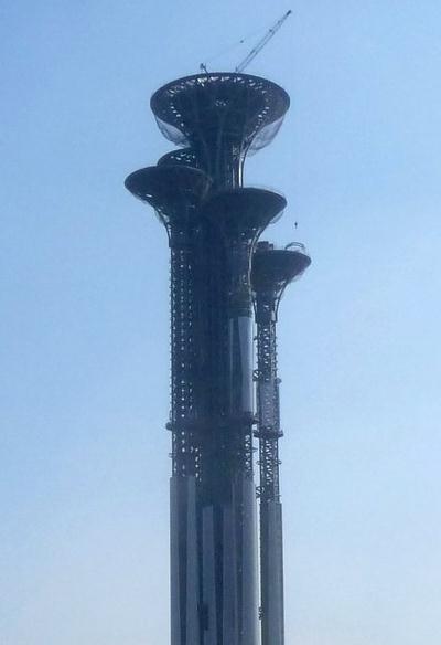 北京新地標瞭望塔遭調侃，網友稱瞭望塔像五根釘子