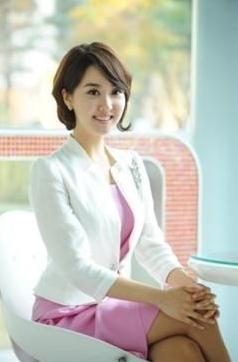 韓女主播穿透視裝播奧運-韓國SBS電視臺主播金敏智露內(nèi)褲