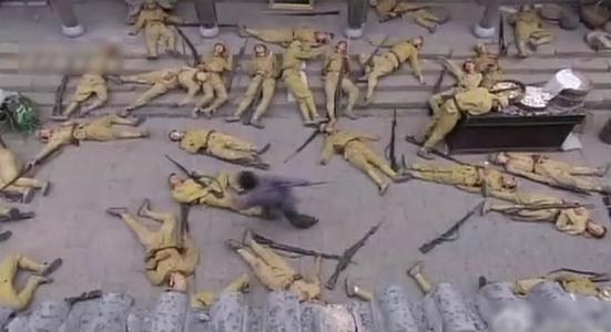 史中鵬網絡走紅，群眾演員扮日本兵一天“死”八次，想演八路軍