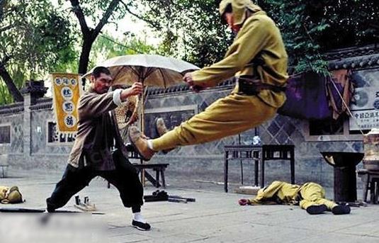 史中鵬網絡走紅，群眾演員扮日本兵一天“死”八次，想演八路軍