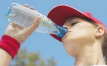 原來喝水也有這么多的講究 你喝對了嗎？