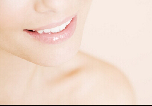 舌頭起泡是什么原因？舌頭上長泡怎么辦？