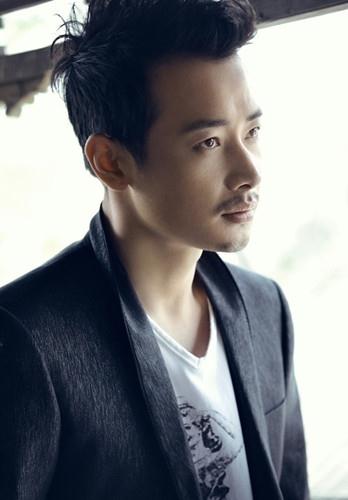 羅晉個人資料圖片,羅晉微博,羅晉苗圃公開姐弟戀