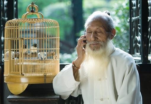 老年人保持九種“情”得高壽