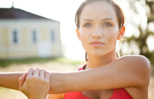 運動前熱身提高脂肪燃燒效率!