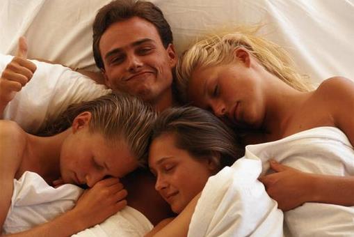 解夢：男人每天都想做的5種春夢