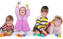 培養(yǎng)嬰兒交往能力的方法有哪些？