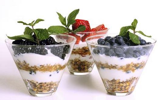 喝酸奶多多益善?酸奶飲用誤區(qū)揭秘