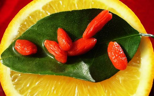 枸杞怎么吃更營(yíng)養(yǎng)?做粥的時(shí)候放一把