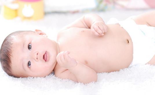 滿月寶寶應該怎么照顧?