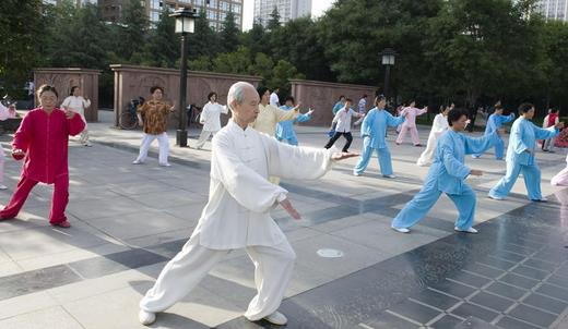 這2個“小動作”竟可以防中風！