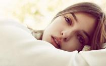 用手?jǐn)D痘痘？護(hù)膚禁忌你知道多少？