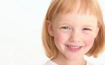 寶寶換牙怎么護理？換牙期孩子吃什么好？