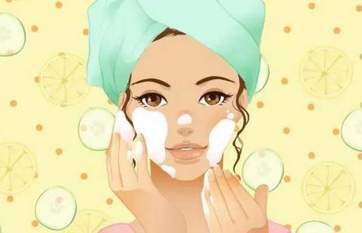 含酒精產品少用-給毛孔減輕負擔