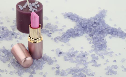 換季肌膚太干燥?彩妝來應變干燥