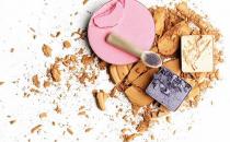 裸妝怎么畫？粉底幫你透白肌膚！