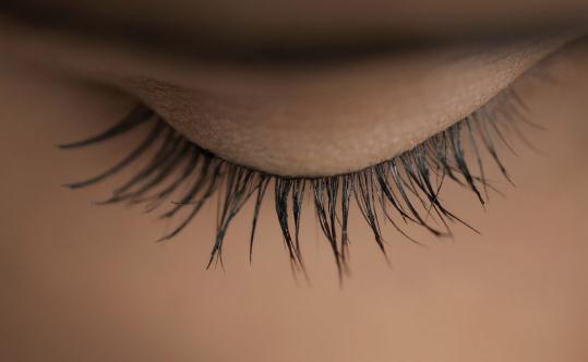 讓睫毛卷翹的秘訣 一般人都不知道!