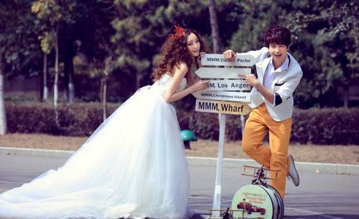 粉底液與粉餅怎么挑選?