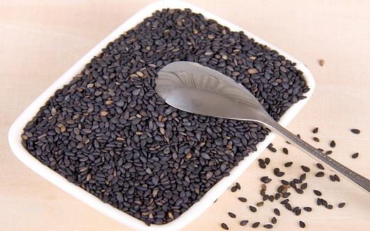 芝麻醬的營(yíng)養(yǎng)功效 備孕必備良品