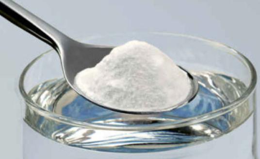 如何自制小蘇打祛痘面膜?