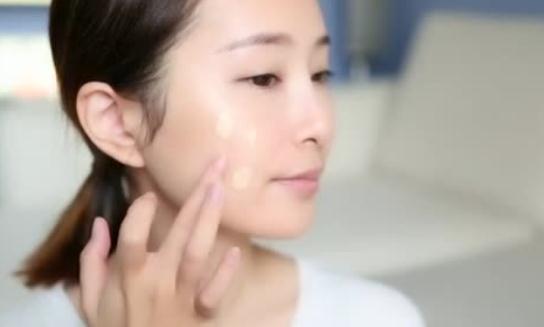 如何自制護膚品打造水嫩光滑肌膚?