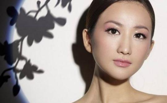 如何收縮毛孔？酸奶洗臉需要注意什么？