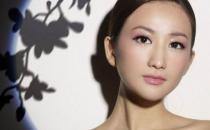 如何收縮毛孔？酸奶洗臉需要注意什么？