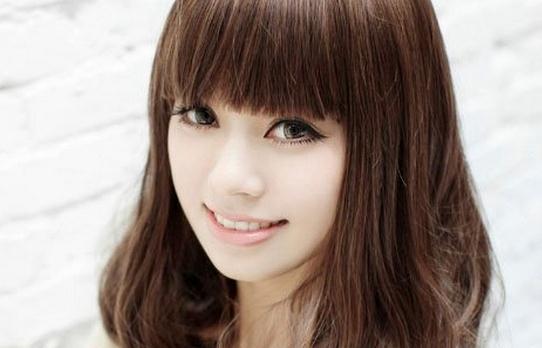 頭發干枯扁塌怎么解決?