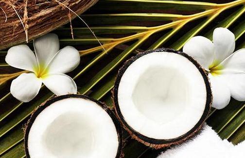 如何護(hù)發(fā)？迷迭香精油防掉發(fā)