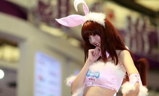 齊劉海想留中分?過(guò)渡期太尷尬怎么辦?