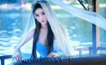 頭發(fā)毛躁打結(jié)？教你如何收拾亂發(fā)！