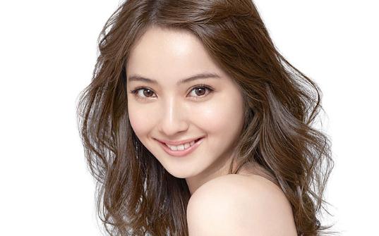 臉部浮腫怎么辦?夜間少喝水