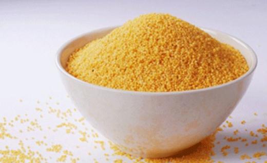 小米粥怎么做才好吃？小米的功效