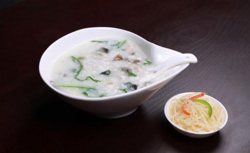 豆腐抗氧化-女性吃什么食物能美容？