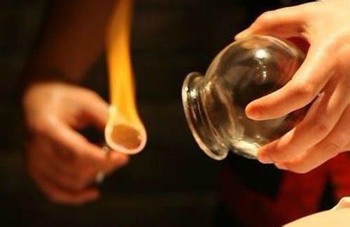 秋季拔罐好么 拔罐應(yīng)該注意什么？