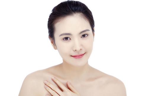 怎么消除黑色素？吃什么可以美白？