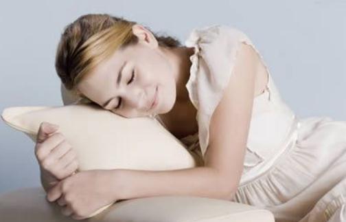 女人抗衰老需要注意什么?不要飯后即睡