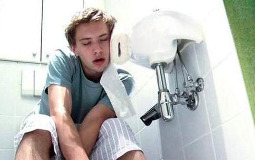 泡泡尿預(yù)示何種疾病？