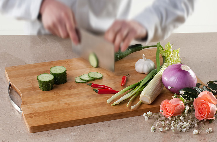 砧板病菌堪比馬桶 砧板什么材質好?