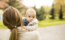 曬太陽補鈣 秋季寶寶怎么曬