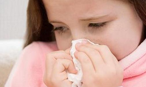 熱水沖大椎穴治療冬季感冒有奇效