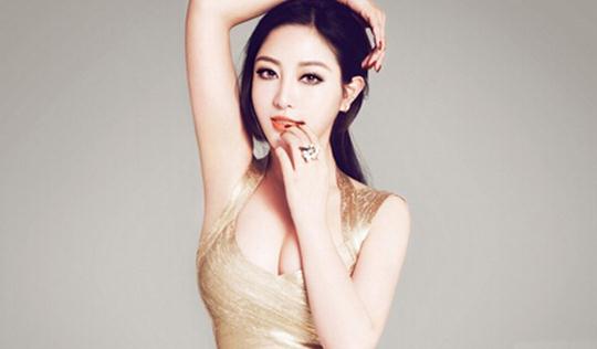 三個豐胸小動作讓你越做越美！