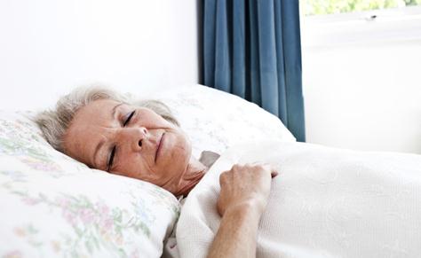 老人脾氣暴躁要補充4種營養素