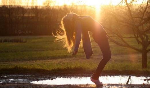 什么男人不值得你倒追？自卑的男人