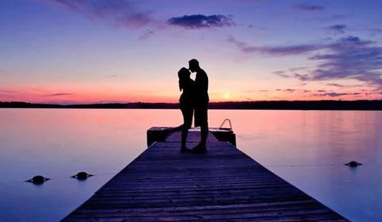 三八節送你女朋友什么更合適？